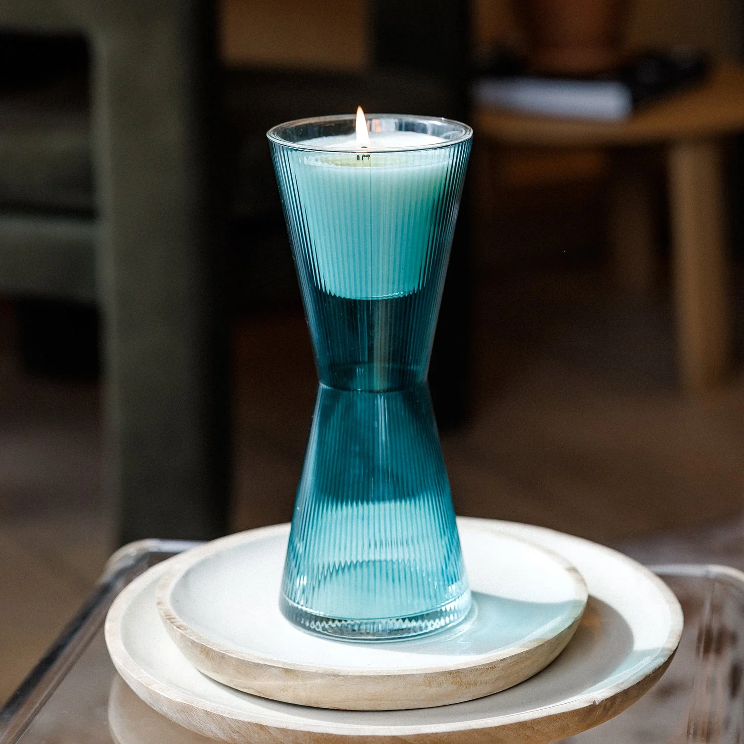 Oud & Bergamot | AIZ Candle - Image 19