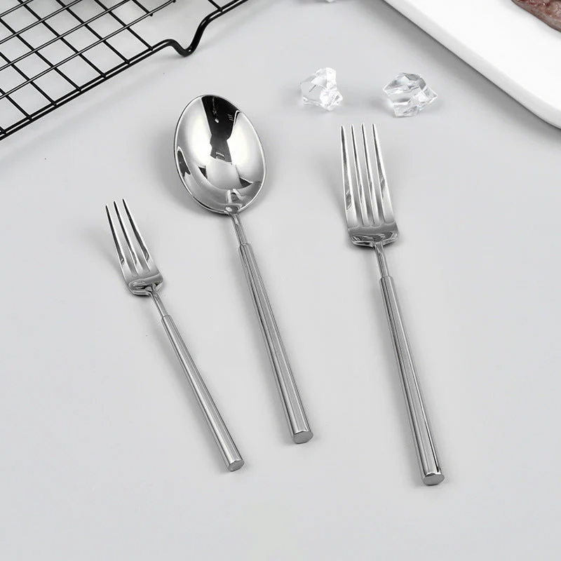 Barton Luxury Gold Cutlery Set | 3CARATS - Image 11