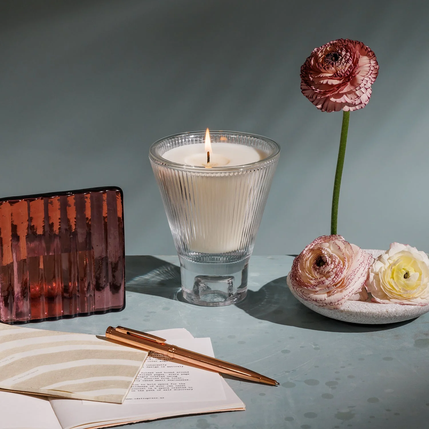 Oud & Bergamot | ZAI Candle - Image 19